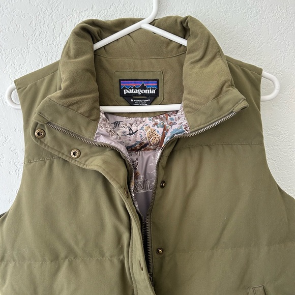 Patagonia bivy down vest. Womens Medium - Picture 3 of 5